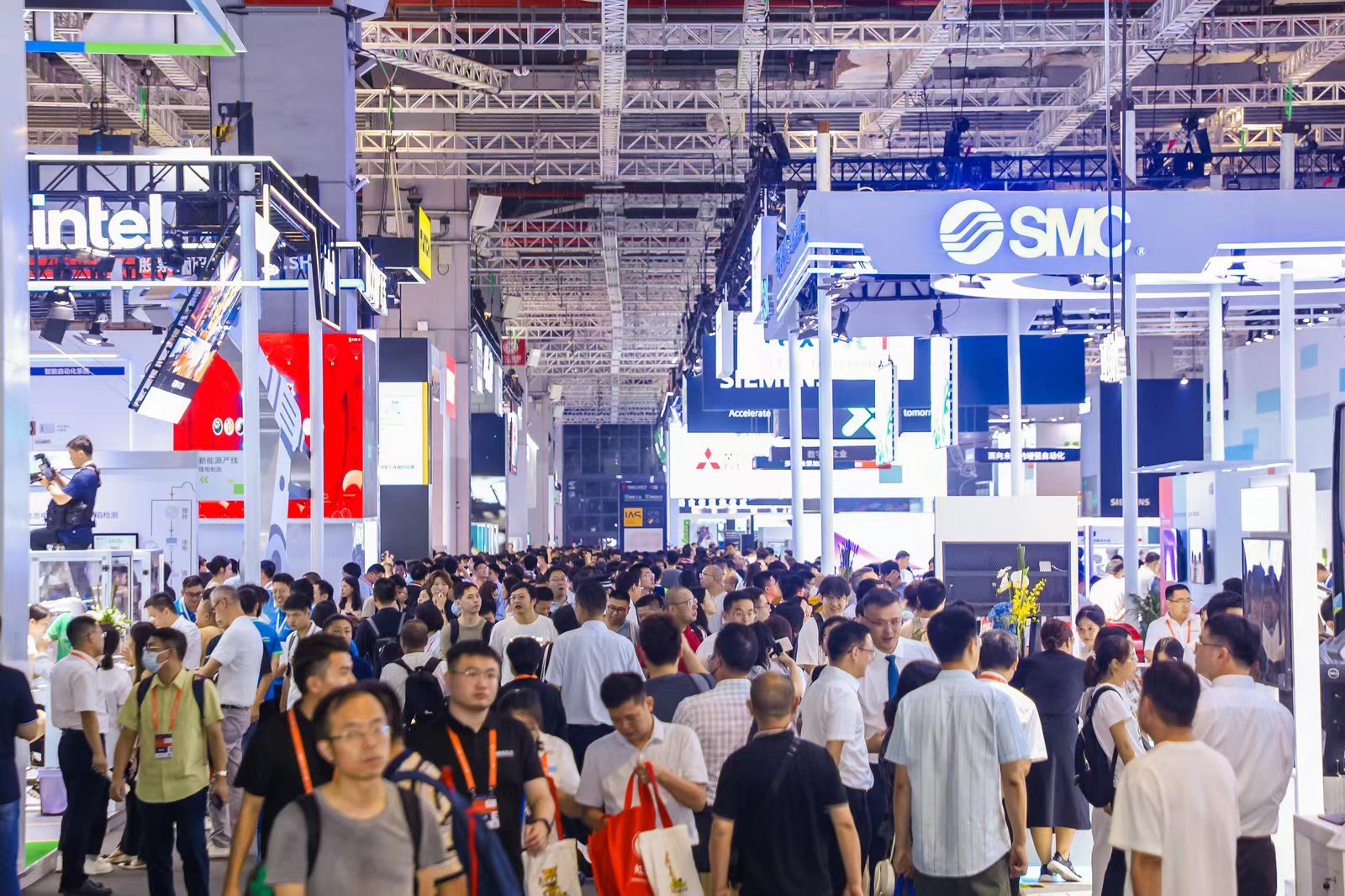 工博会 (4).jpg 工博会 (4).jpg