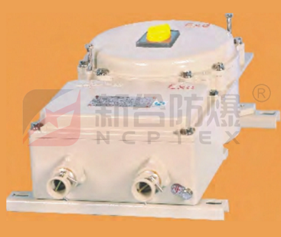 断路器.png 断路器.png